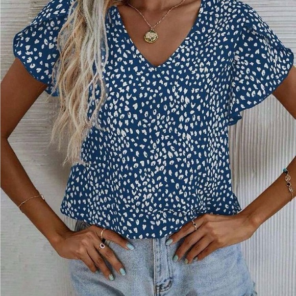 Multiple Flutter Sleeve Ruffled Blouse - Picture 6 of 13